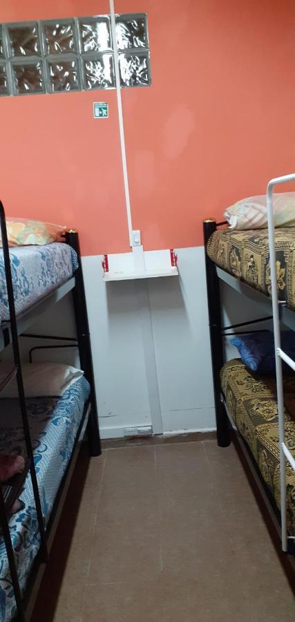 Hostel El Viajante Los Antiguos Eksteriør billede